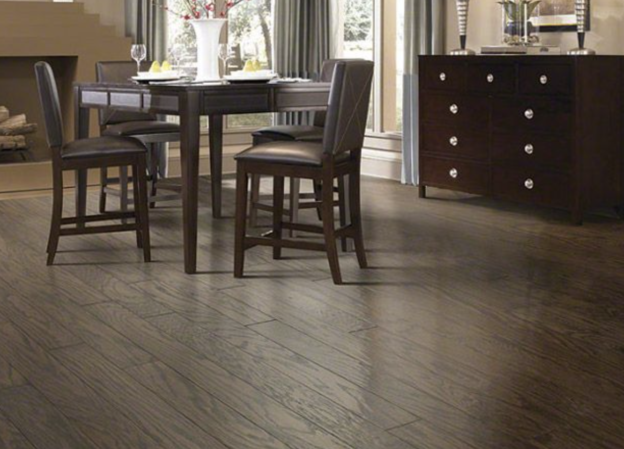 What to know about hardwood flooring colors