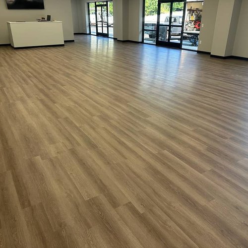 A local business lobby in Greenwood, SC with hard surface flooring installed by Reagan Flooring